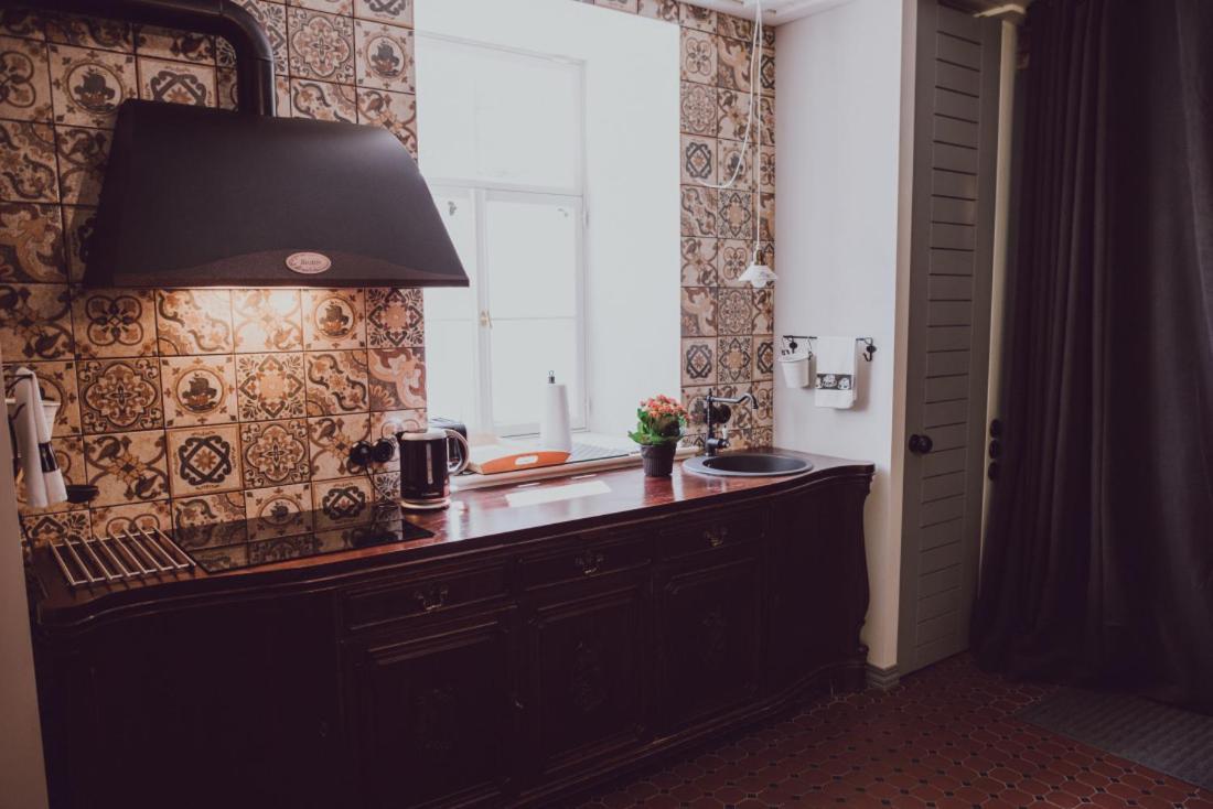 Saha Kluba Apartamenti Кулдига Экстерьер фото