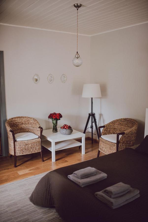 Saha Kluba Apartamenti Кулдига Экстерьер фото
