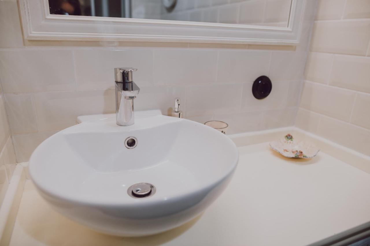 Saha Kluba Apartamenti Кулдига Экстерьер фото